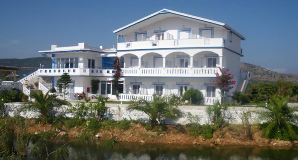 Aparthotel Gogas Palace Ammoudia Exterior foto