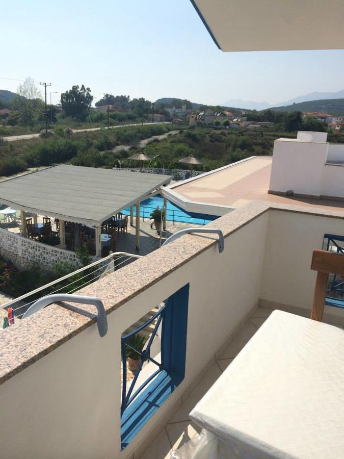 Aparthotel Gogas Palace Ammoudia Exterior foto