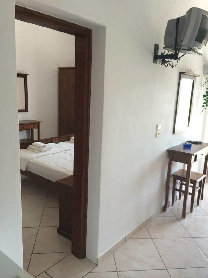 Aparthotel Gogas Palace Ammoudia Exterior foto