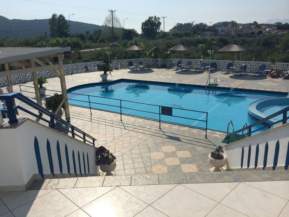 Aparthotel Gogas Palace Ammoudia Exterior foto