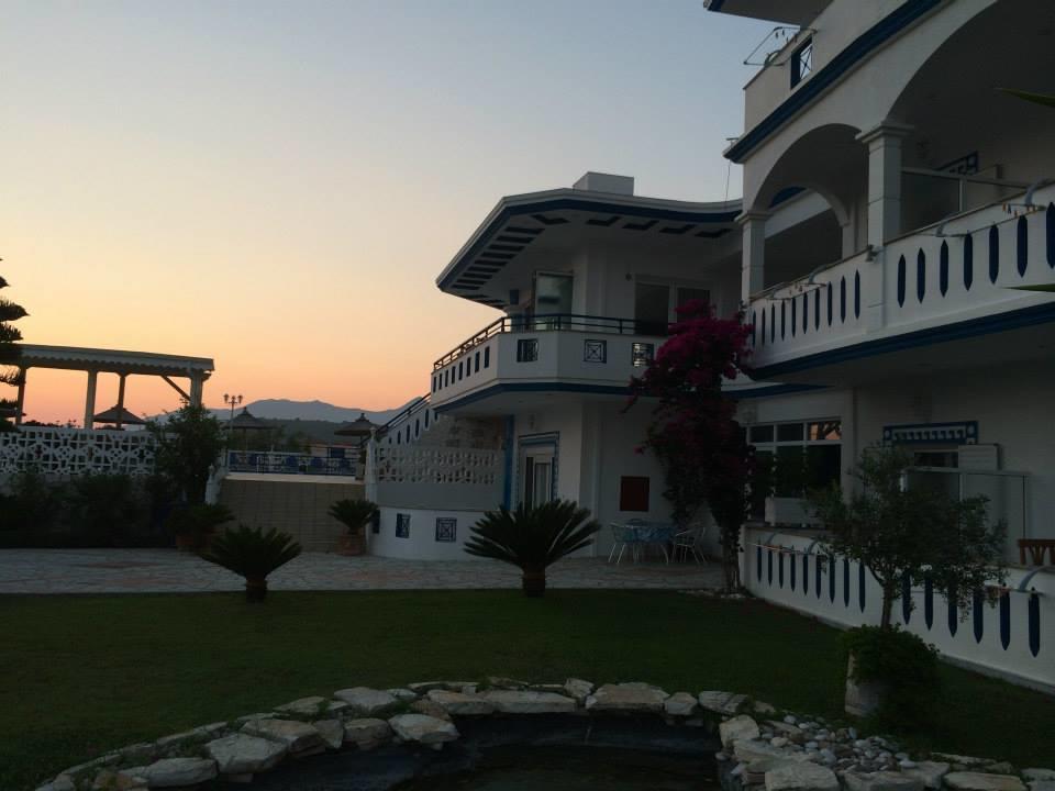 Aparthotel Gogas Palace Ammoudia Exterior foto