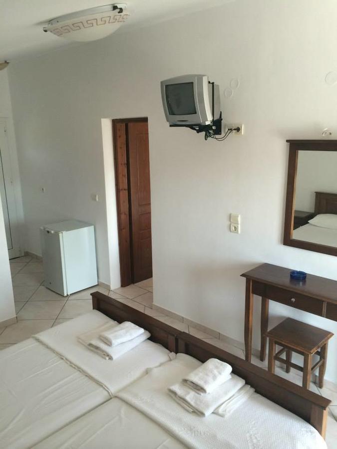 Aparthotel Gogas Palace Ammoudia Exterior foto
